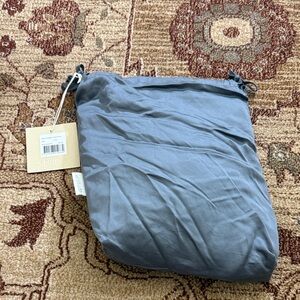 Ettitude signature sateen duvet cover in twin